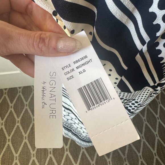 NWT Signature by Robbie Bee Dress Midi White and Black Geometric XL - Picture 3 of 5